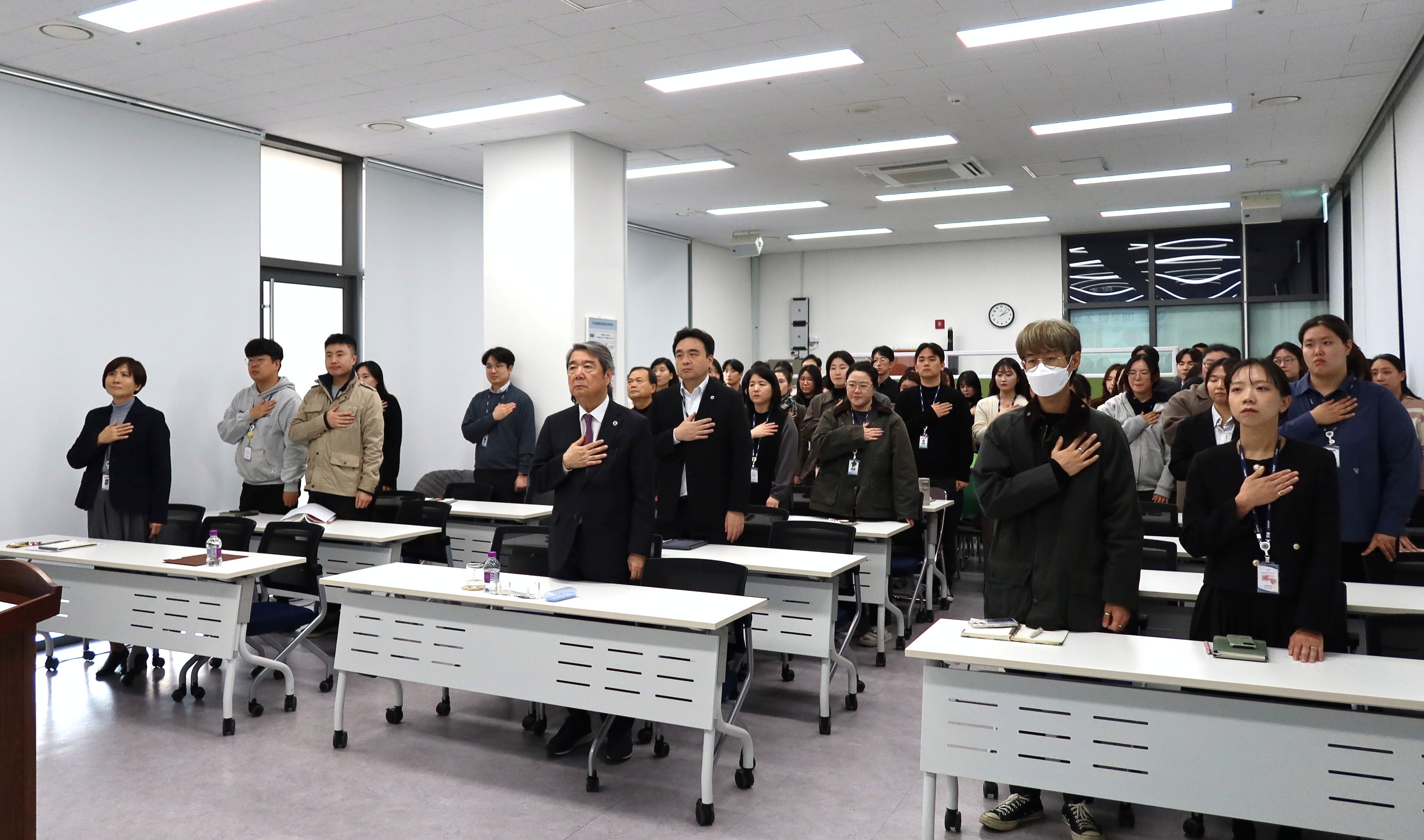 2025 반부패·청렴 결의대회 및 교육(3).JPG